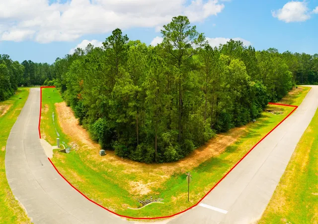 Photo 2 of Land for sale at 11340 Larissa Ln, Montgomery, TX 77316 | MLS# 83369486 | Listing updated on 2026-04-29