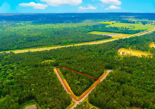 Photo 3 of Land for sale at 11340 Larissa Ln, Montgomery, TX 77316 | MLS# 83369486 | Listing updated on 2026-04-29