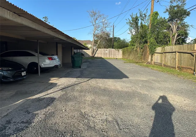 12th image of 1867 Florida Dr, Seabrook, TX 77586 | MLS# 61895899