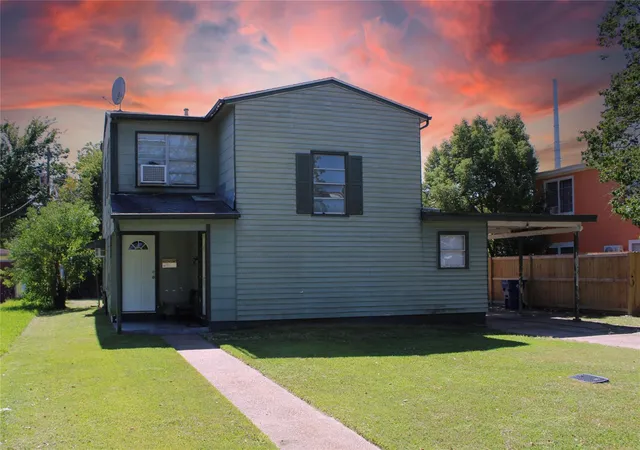 image of 1124 6th Ave N, Texas City, TX 77590 | MLS# 97622804