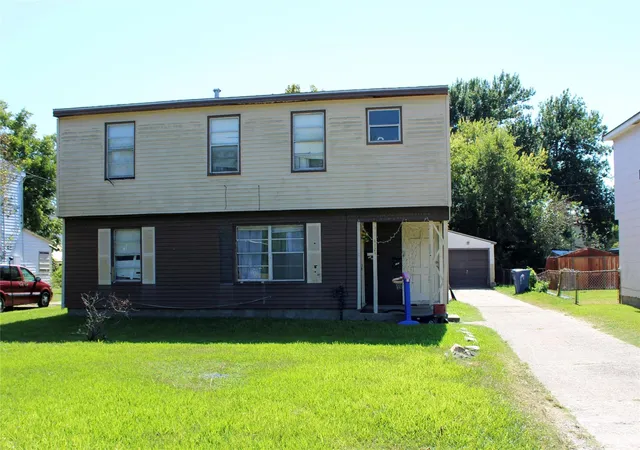 image of 1124 6th Ave N, Texas City, TX 77590 | MLS# 97622804