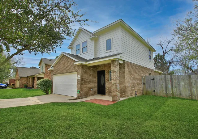 Homes for sale in Willis, TX | 12339 Ridgecrest Dr, Willis, TX 77318 | MLS# 23912096