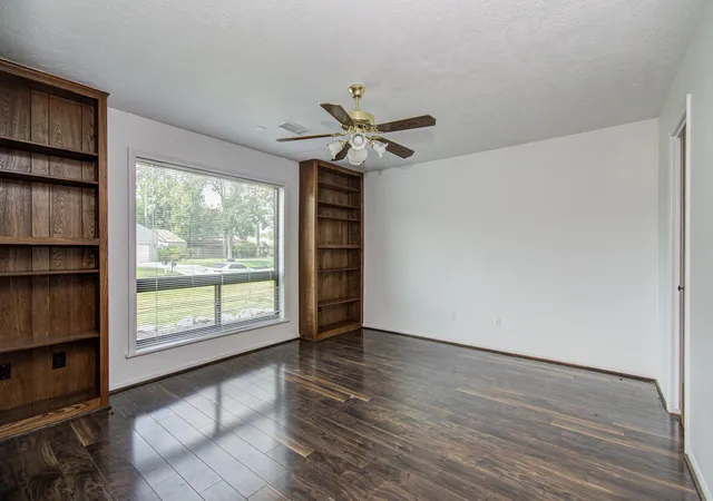 Photo 3 of Single family home for sale at 16214 Coral Bay St, Crosby, TX 77532 | MLS# 52372921 | Listing updated on 2026-09-19
