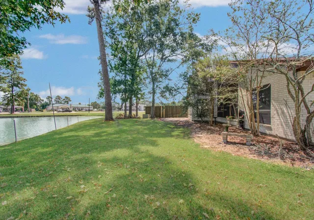 Photo 4 of Single family home for sale at 16214 Coral Bay St, Crosby, TX 77532 | MLS# 52372921 | Listing updated on 2026-09-19