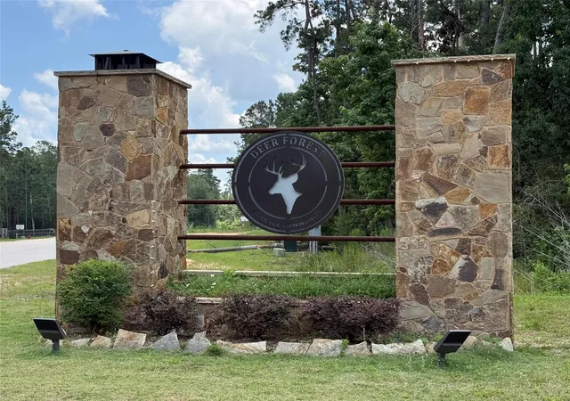 Photo 1 of Land for sale at 11885 Dawn Tree Ln, Willis, TX 77378 | MLS# 64252717 | Listing updated on 2026-06-10
