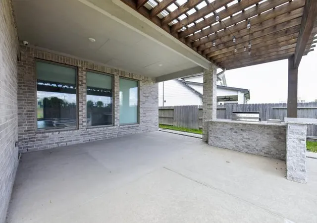 5th image of 15754 Deeside Spring Dr, Humble, TX 77346 | MLS# 66326315