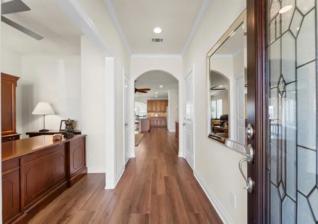 Photo 4 of Sale Pending at 146 Snug Harbor Dr, Montgomery, TX 77356 | MLS# 17112410 | Listing updated on 2026-09-23