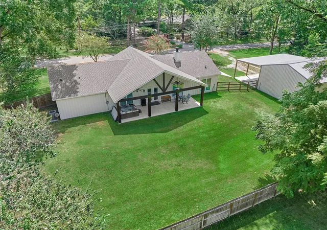 Photo 3 of Sale Pending at 5218 Lazy Ln, Montgomery, TX 77316 | MLS# 76121582 | Listing updated on 2026-08-26