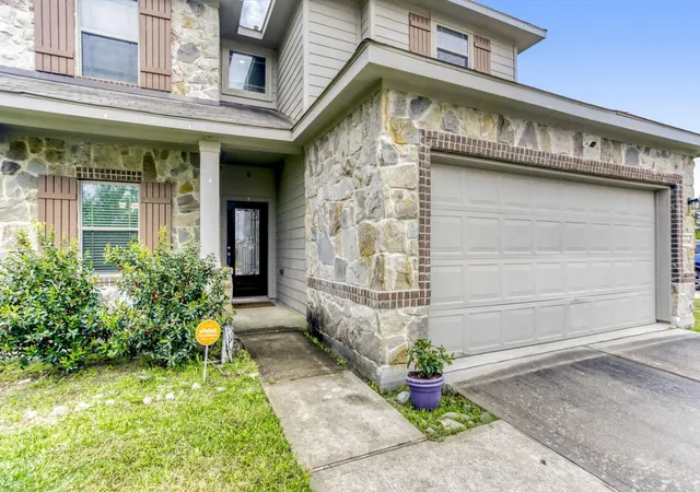 1st image of 20036 Wade Hampton Dr, Cleveland, TX 77327 | MLS# 44133543
