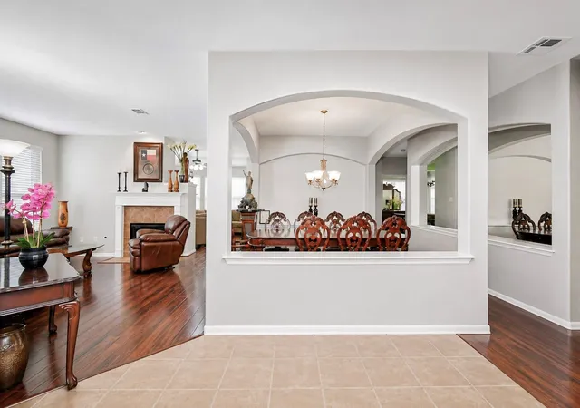 Photo 2 of Single family home for sale at 11414 Sleepy Holw Trl Ln, Houston, TX 77089 | MLS# 75359142 | Listing updated on 2026-07-22
