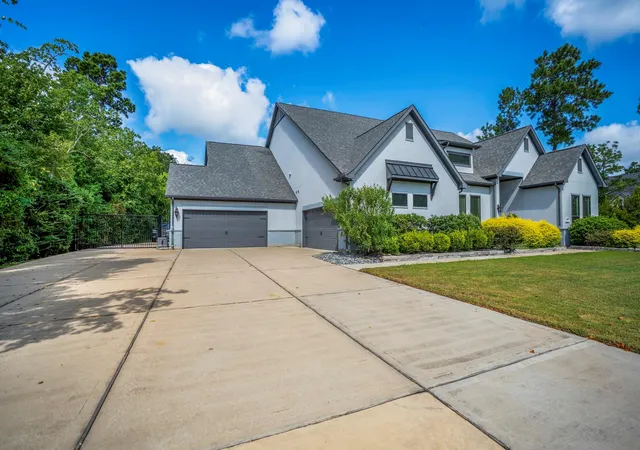 Photo 1 of Single family home for sale at 30943 Spring Lake Blvd, Tomball, TX 77375 | MLS# 44926072 | Listing updated on 2026-10-09