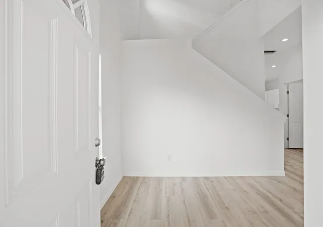 Photo 3 of Single family home for sale at 13902 Leabrandon Ln, Houston, TX 77045 | MLS# 93658668 | Listing updated on 2026-07-01