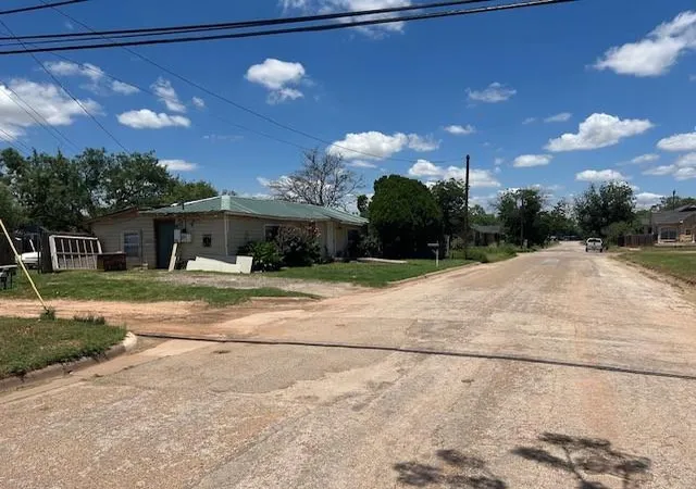 Homes for sale in Abilene, TX | 273 Sammons St, Abilene, TX 79605 | MLS# 65498067