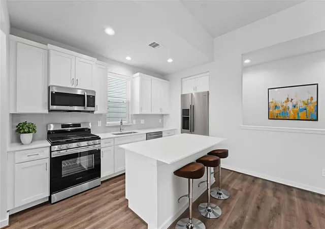 5th image of 2110 Dewalt St #G, Houston, TX 77088 | MLS# 10793257