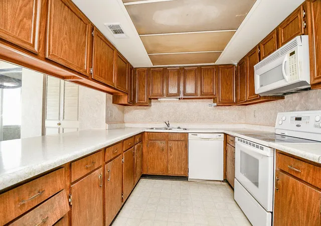 4th image of 2336 Shadowdale Dr, Houston, TX 77043 | MLS# 20322694