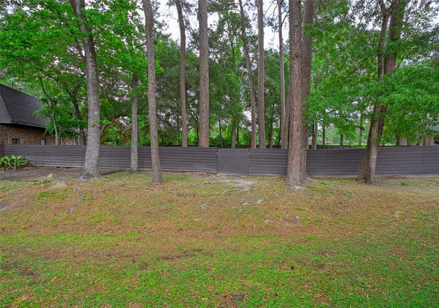 Homes for sale in Conroe, TX | 578 Roanoke Dr, Conroe, TX 77302 | MLS# 23585580