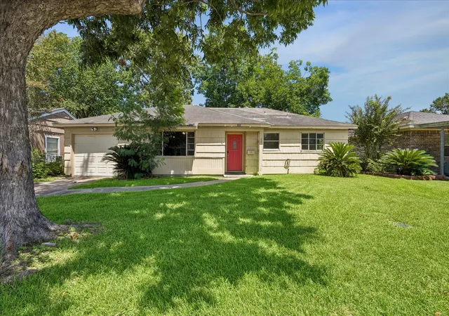 1st image of 205 Tilden Dr, Pasadena, TX 77506 | MLS# 49847340