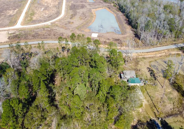 5th image of 1928 County Road 3434 N, Cleveland, TX 77327 | MLS# 59237801