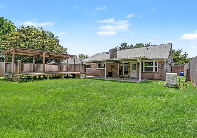 19th image of 1202 Denise St, Deer Park, TX 77536 | MLS# 80676942