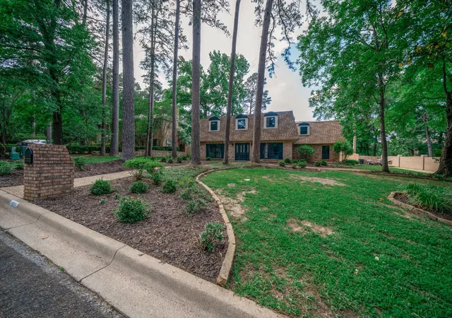 Photo 4 of Single family home for sale at 1503 Waterlily Lane, Longview, TX 75604 | MLS# 36202401 | Listing updated on 2026-10-06