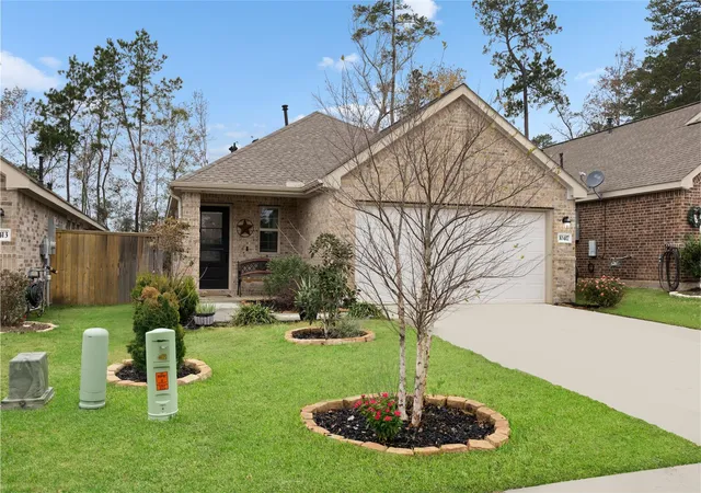 Homes for sale in Willis, TX | 10417 Pineland Dr, Willis, TX 77378 | MLS# 25670393