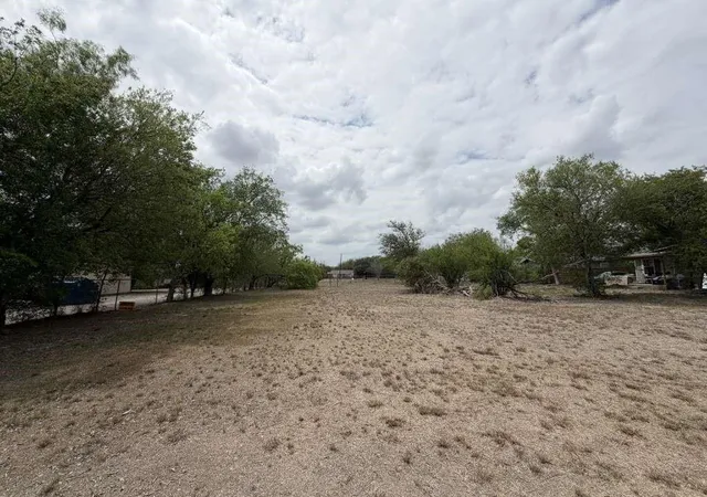 Photo 1 of Land for sale at 4803 Tyson St, San Antonio, TX 78237 | MLS# 13323095 | Listing updated on 2026-06-10