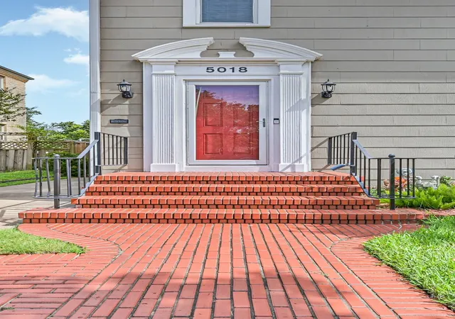 Photo 2 of Single family home for sale at 5018 Sherman Blvd, Galveston, TX 77551 | MLS# 89742006 | Listing updated on 2026-09-17