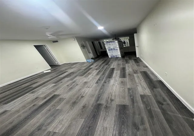 5th image of 6500 E Sands Point Dr #707, Houston, TX 77074 | MLS# 61470878