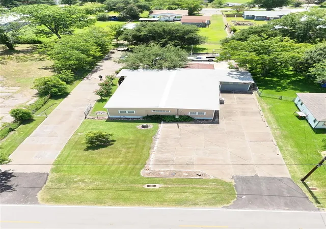 Photo 3 of Single family home for sale at 2704 Sinclair St, Pasadena, TX 77503 | MLS# 82692012 | Listing updated on 2026-08-19