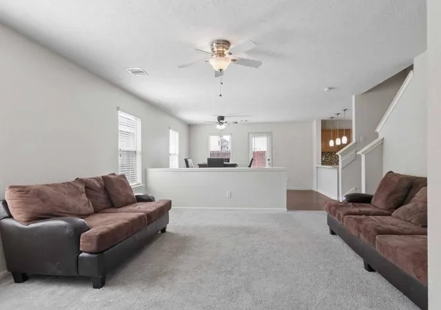 5th image of 2702 Skyview Knoll Ct, Houston, TX 77047 | MLS# 42764247