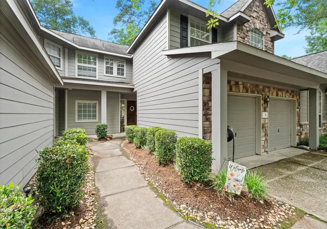 4th image of 31 Endor Forest Pl, Spring, TX 77382 | MLS# 16589130