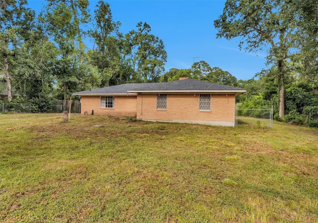 Photo 2 of Single family home for sale at 29518 W Hawthorne Dr, Spring, TX 77386 | MLS# 13596099 | Listing updated on 2026-02-23