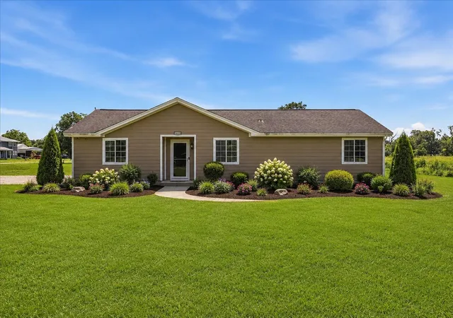 Photo 1 of Single family home for sale at 14183 Craigen Rd, Beaumont, TX 77705 | MLS# 63543086 | Listing updated on 2026-08-13