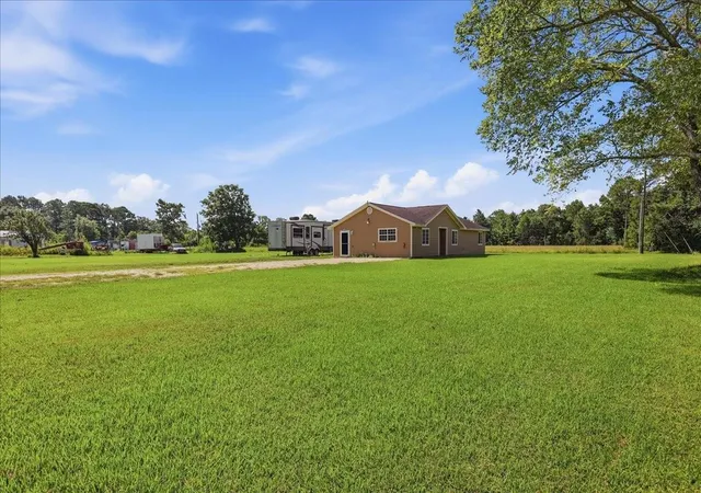 Photo 3 of Single family home for sale at 14183 Craigen Rd, Beaumont, TX 77705 | MLS# 63543086 | Listing updated on 2026-08-13