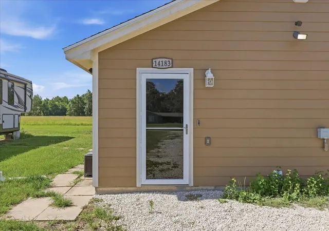 Photo 4 of Single family home for sale at 14183 Craigen Rd, Beaumont, TX 77705 | MLS# 63543086 | Listing updated on 2026-08-13