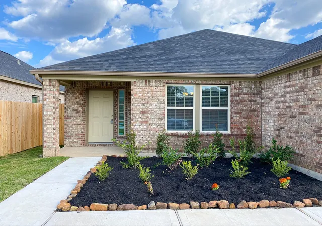 Single family home for sale at 2212 Manila Ln, La Marque, TX 77568 | MLS# 60046532 | Listing updated on 2025-08-18