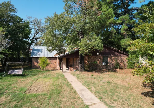 25th image of 879 Cr 3390, Crockett, TX 75835 | MLS# 90943654