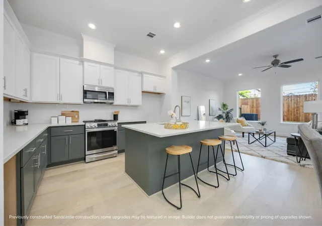 Photo 3 of Single family home for sale at 1218 Prince St, Houston, TX 77008 | MLS# 57925491 | Listing updated on 2026-06-29
