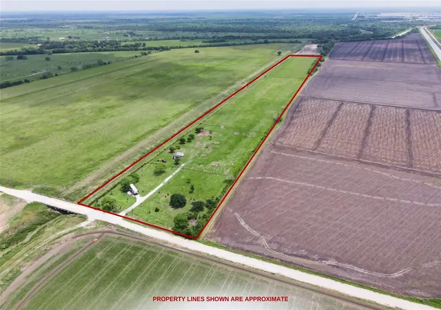 2nd image of 8007 County Road 170, Alvin, TX 77511 | MLS# 47364024