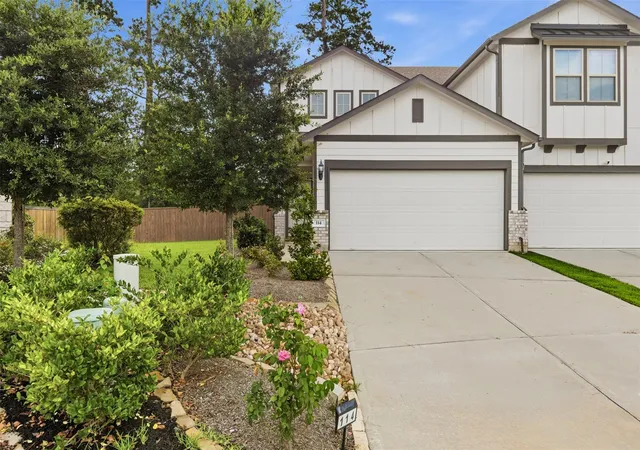 1st image of 114 Skyshine Ct, Conroe, TX 77304 | MLS# 80914819