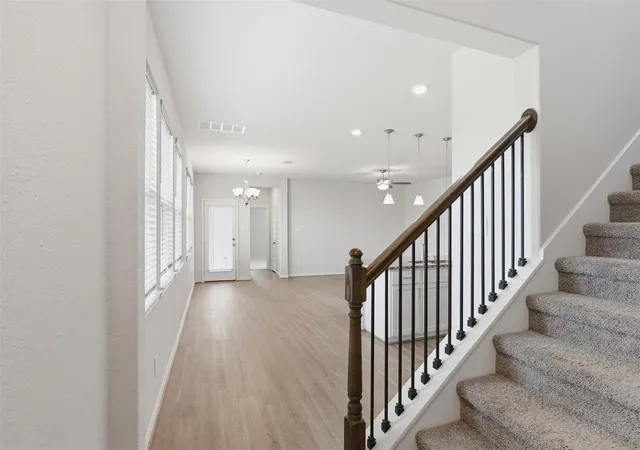 3rd image of 114 Skyshine Ct, Conroe, TX 77304 | MLS# 80914819