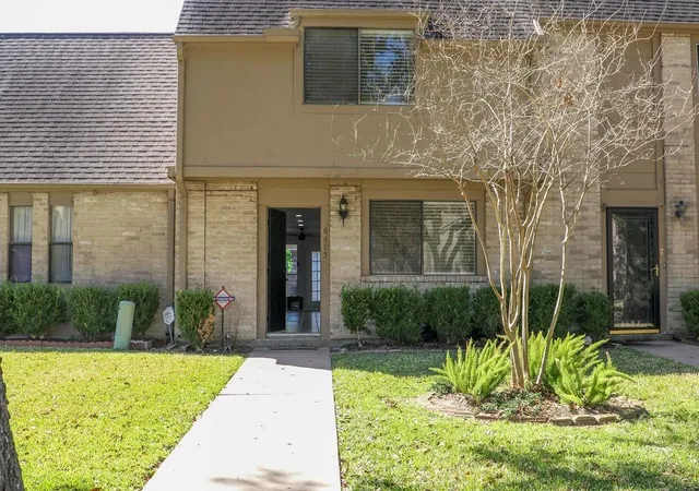 Photo 1 of Townhouse for sale at 6685 Kentwick Dr #2-10, Houston, TX 77084 | MLS# 9050435 | Listing updated on 2026-07-22