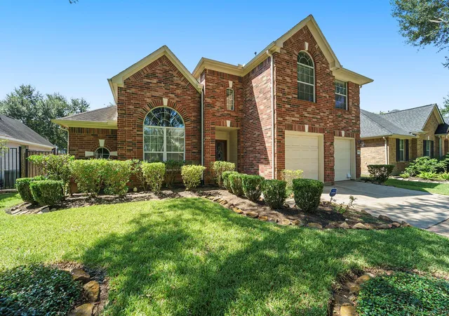 Photo 2 of Single family home for sale at 5807 Horseshoe Fls, Missouri City, TX 77459 | MLS# 62245648 | Listing updated on 2026-09-20
