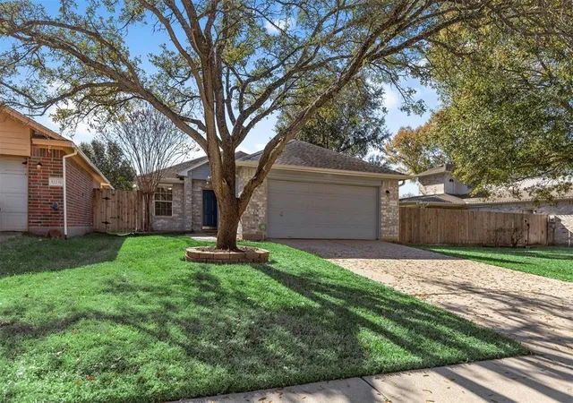 3rd image of 12235 Innisfall Cir, Tomball, TX 77377 | MLS# 91514478