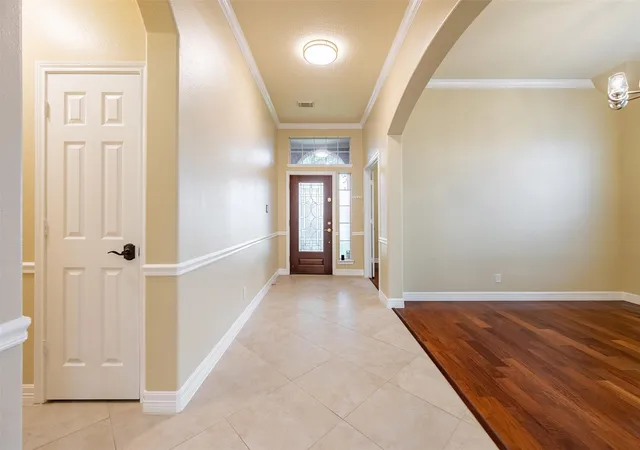 Homes for sale in Sugar Land, TX | 13922 Abbey Ln, Sugar Land, TX 77498 | MLS# 74079513