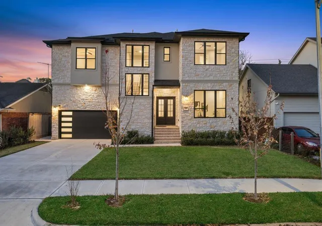 1st image of 2046 Macarthur St, Houston, TX 77030 | MLS# 69946098