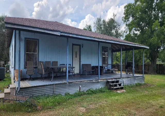 5th image of 692 Cashs Creek Rd Rd, Blessing, TX 77465 | MLS# 64980056