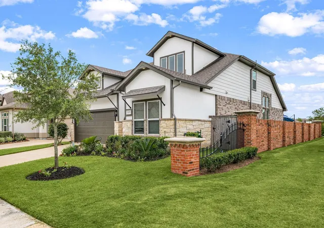 Photo 3 of Single family home for sale at 1835 Waters Branch Dr, Missouri City, TX 77459 | MLS# 89505223 | Listing updated on 2026-08-30