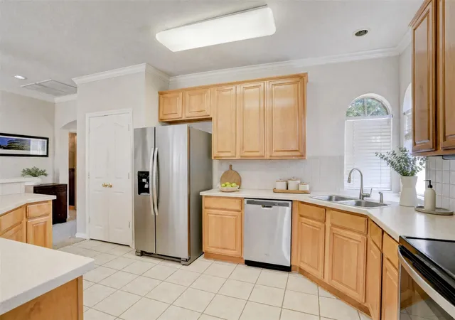 5th image of 7022 Treaschwig Rd, Spring, TX 77373 | MLS# 34307031