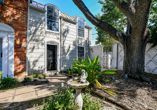 2nd image of 2517 Marilee Ln, Houston, TX 77057 | MLS# 86467576